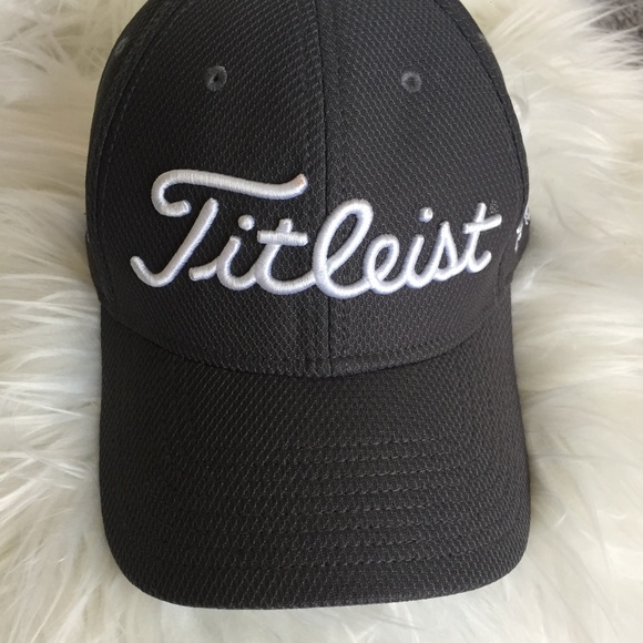 Titleist Golf Hat - Picture 1 of 5
